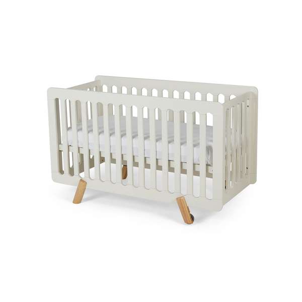 Bebe crib clearance